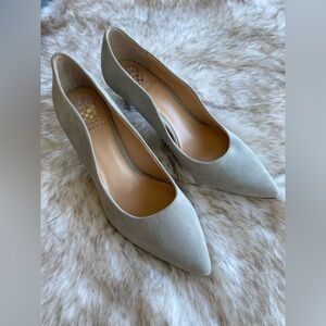 Vince Camuto dove gray pumps